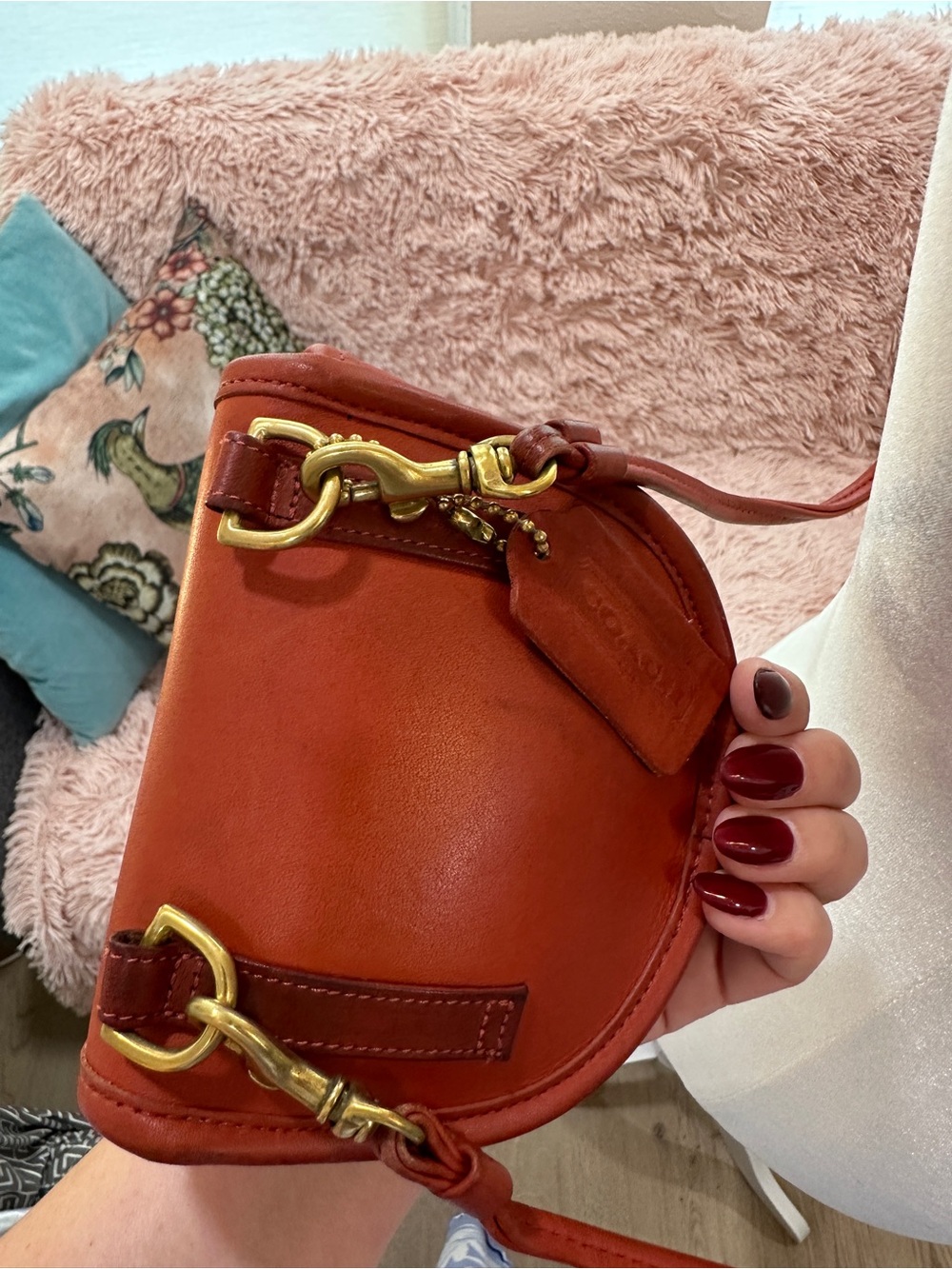 Vintage Coach Orange Small Half Moon Crossbody Bag Gold Hardware Style K4G‑9826 - Picture 5 of 8